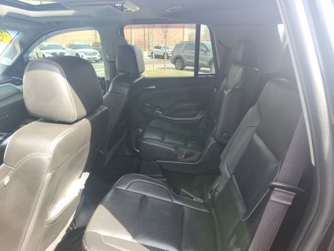 Used 2017 GMC Yukon SLT w/ Open Road Package image 18