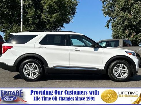 Certified 2023 Ford Explorer XLT w/ Equipment Group 202A image 3