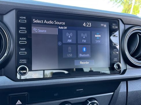 Certified 2020 Toyota Tacoma TRD Sport w/ Technology Package AWD/4WD image 43