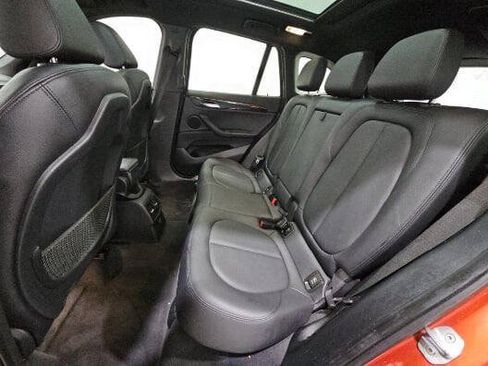 Used 2019 BMW X1 xDrive28i w/ Convenience Package AWD/4WD image 16