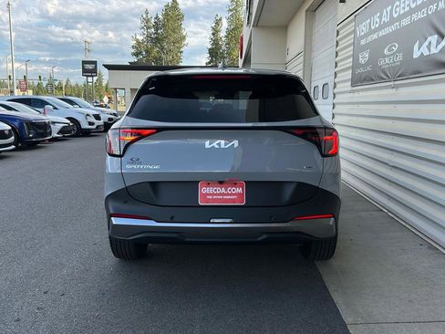 New 2026 Kia Sportage S image 5