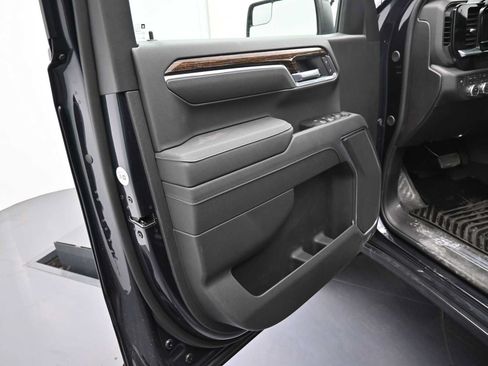 Used 2026 GMC Sierra 1500 Elevation w/ X31 Off-Road Package AWD/4WD image 9