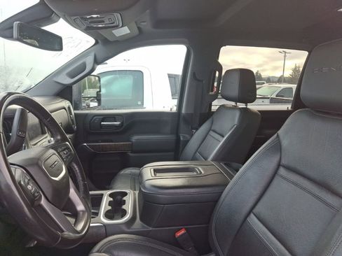 Used 2020 GMC Sierra 3500 Denali image 11