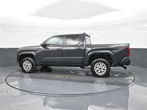 New 2025 Toyota Tacoma SR5 image 5