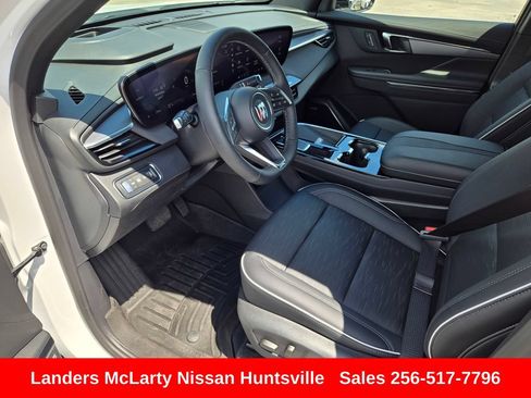 Used 2026 Buick Enclave Sport Touring w/ Power Package FWD image 18