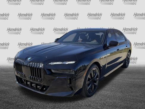 Certified 2023 BMW 740i 740i w/ Executive Package image 7