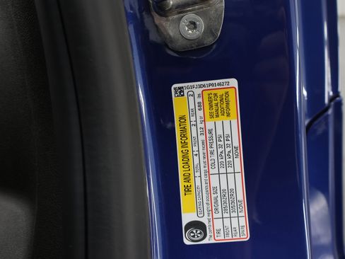 Used 2023 Chevrolet Camaro ZL1 RWD image 57