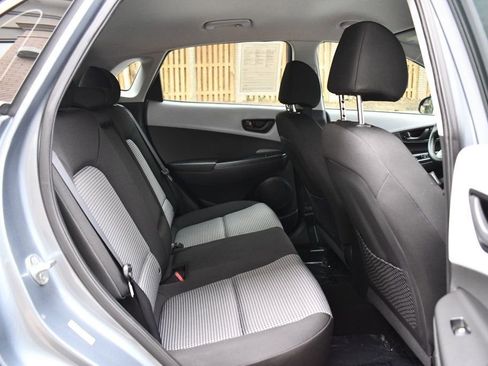 Used 2019 Hyundai Kona SE w/ Cargo Package image 26