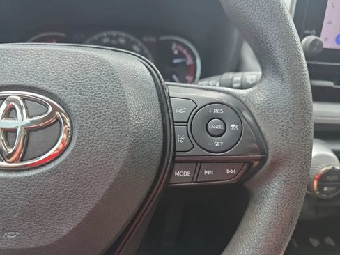 Used 2023 Toyota RAV4 XLE w/ Convenience Package FWD image 21