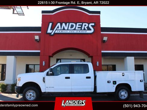 Used 2022 Ford F250 XL w/ Power Equipment Group image 1