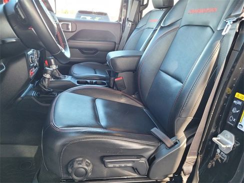 Used 2022 Jeep Gladiator Rubicon image 16