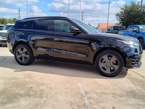 Used 2025 Land Rover Range Rover Velar Dynamic SE image 13