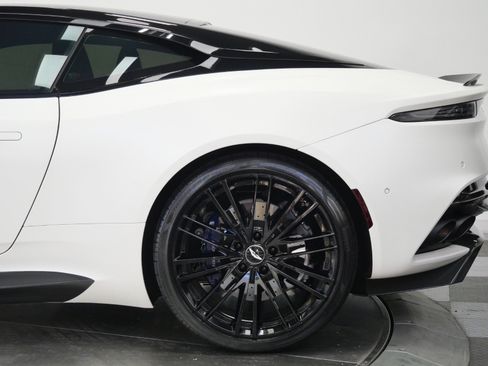 Used 2020 Aston Martin DBS Superleggera RWD image 61