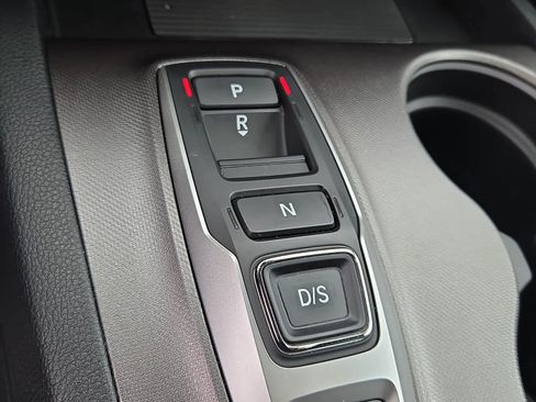 Used 2023 Honda Ridgeline RTL-E image 16