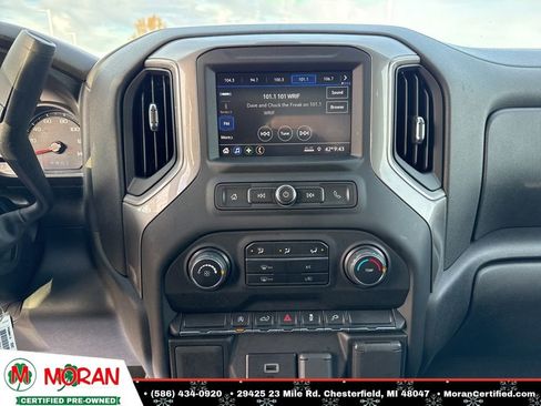 Used 2020 Chevrolet Silverado 1500 Custom w/ Custom Value Package image 22