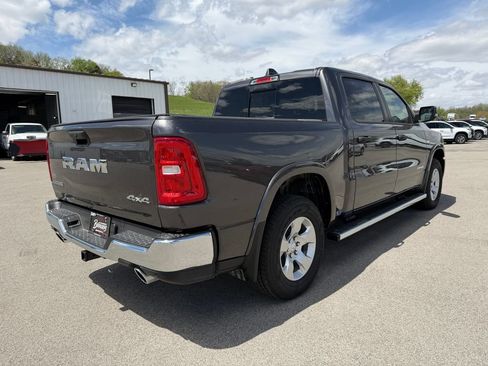 Used 2026 RAM 1500 Big Horn AWD/4WD image 5