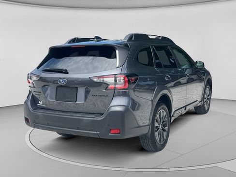 Used 2023 Subaru Outback Onyx Edition AWD/4WD image 6