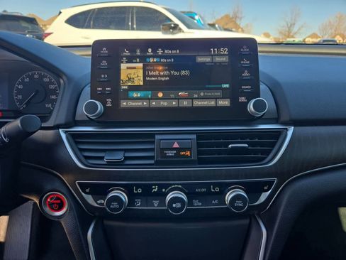 Used 2018 Honda Accord EX-L image 28