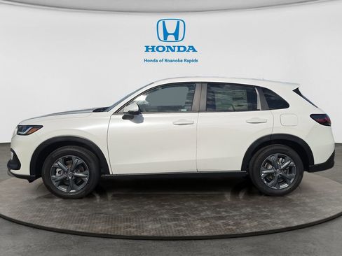 New 2026 Honda HR-V LX image 2