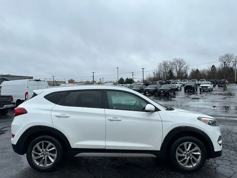 Used 2017 Hyundai Tucson SE image 11