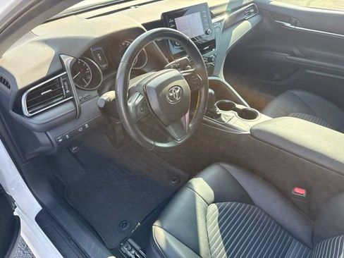 Used 2023 Toyota Camry SE FWD image 16