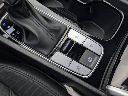 Certified 2026 Hyundai Santa Cruz SEL image 17