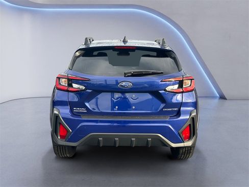 Certified 2025 Subaru Crosstrek 2.5i Limited w/ Crosstrek Mirror Package image 4