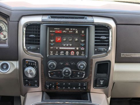 Used 2016 RAM 1500 Laramie Longhorn w/ Convenience Group AWD/4WD image 18