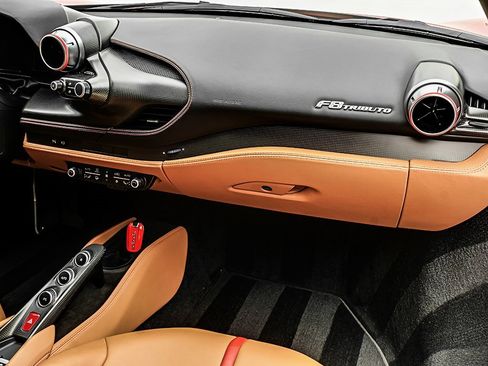Certified 2021 Ferrari F8 Tributo image 15