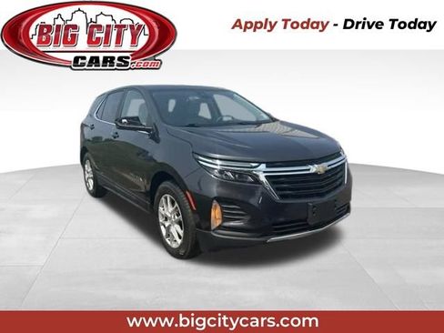 Used 2022 Chevrolet Equinox LT FWD image 1