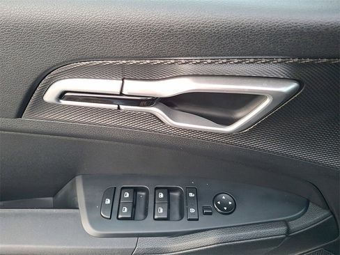 Certified 2024 Kia Sportage LX image 2