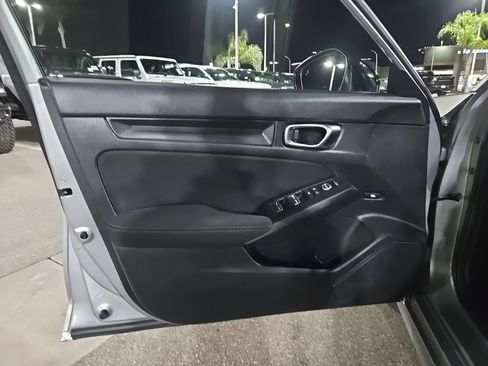 Used 2025 Honda Civic Sport image 20