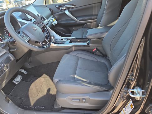 New 2026 Mitsubishi Eclipse Cross image 4