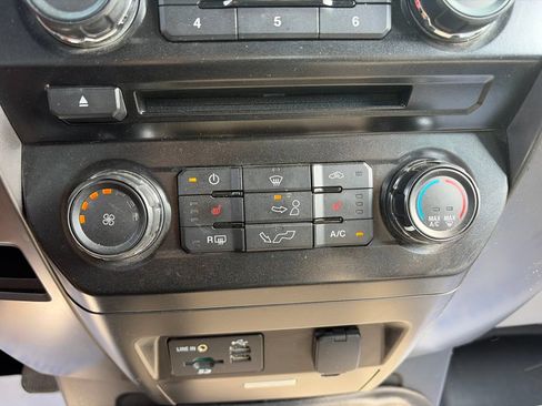 Used 2015 Ford F150 XLT w/ Equipment Group 302A Luxury AWD/4WD image 15