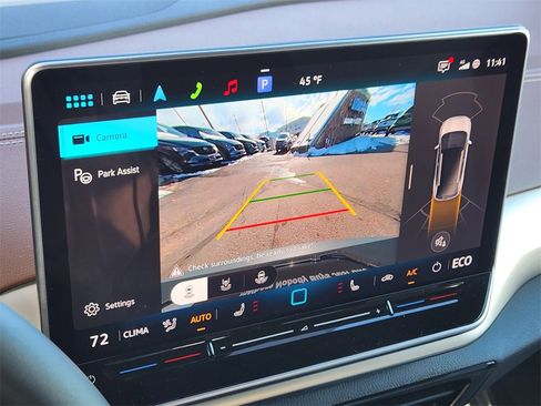 New 2026 Volkswagen ID.4 Pro image 12