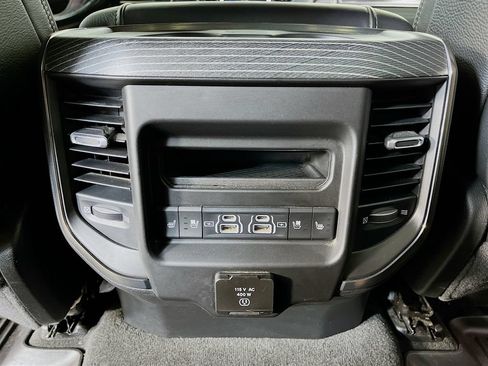 Used 2021 RAM 1500 Limited AWD/4WD image 34