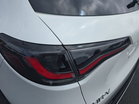 Certified 2024 Honda HR-V Sport image 32
