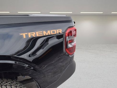 New 2026 Ford Maverick Tremor image 5