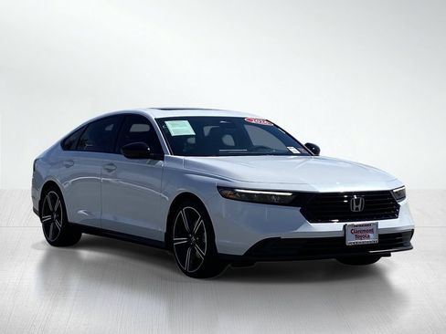 Used 2026 Honda Accord Sport image 12