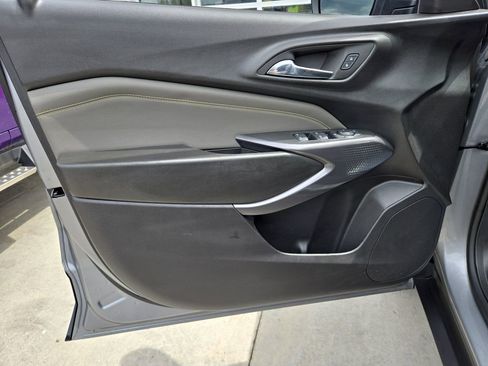 Used 2025 Chevrolet Trax ACTIV w/ Driver Confidence Package FWD image 12