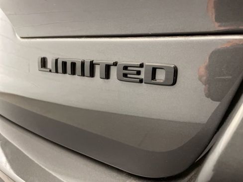 New 2025 Jeep Grand Cherokee L Limited w/ Black Appearance Package image 5