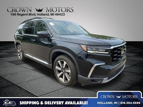 Used 2024 Honda Pilot Elite image 1