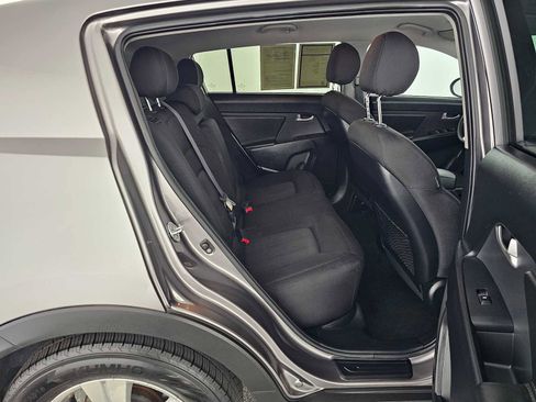 Used 2011 Kia Sportage LX w/ Convenience Pkg image 12