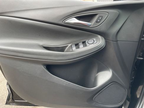 Used 2025 Buick Encore GX Preferred image 18