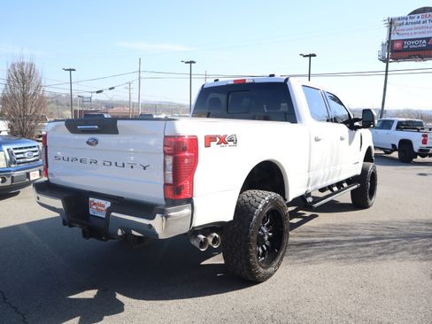 Used 2020 Ford F250 Lariat w/ Lariat Value Package image 7