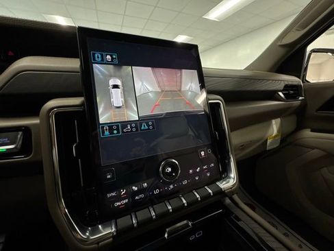 New 2026 GMC Yukon Denali image 20