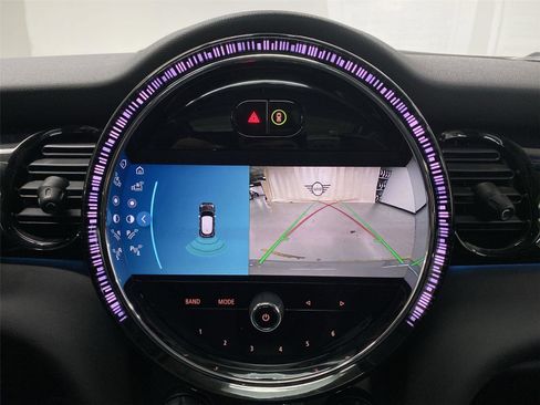 Certified 2023 MINI Cooper 4-Door Hardtop image 28