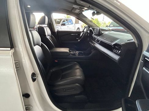 Used 2024 Honda Pilot EX-L image 36