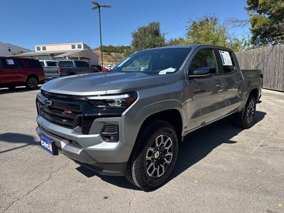 Used 2024 Chevrolet Colorado Z71 w/ Z71 Convenience Package 2