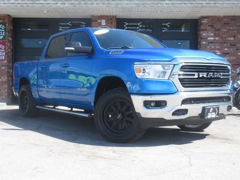 Used 2021 RAM 1500 Big Horn AWD/4WD image 1